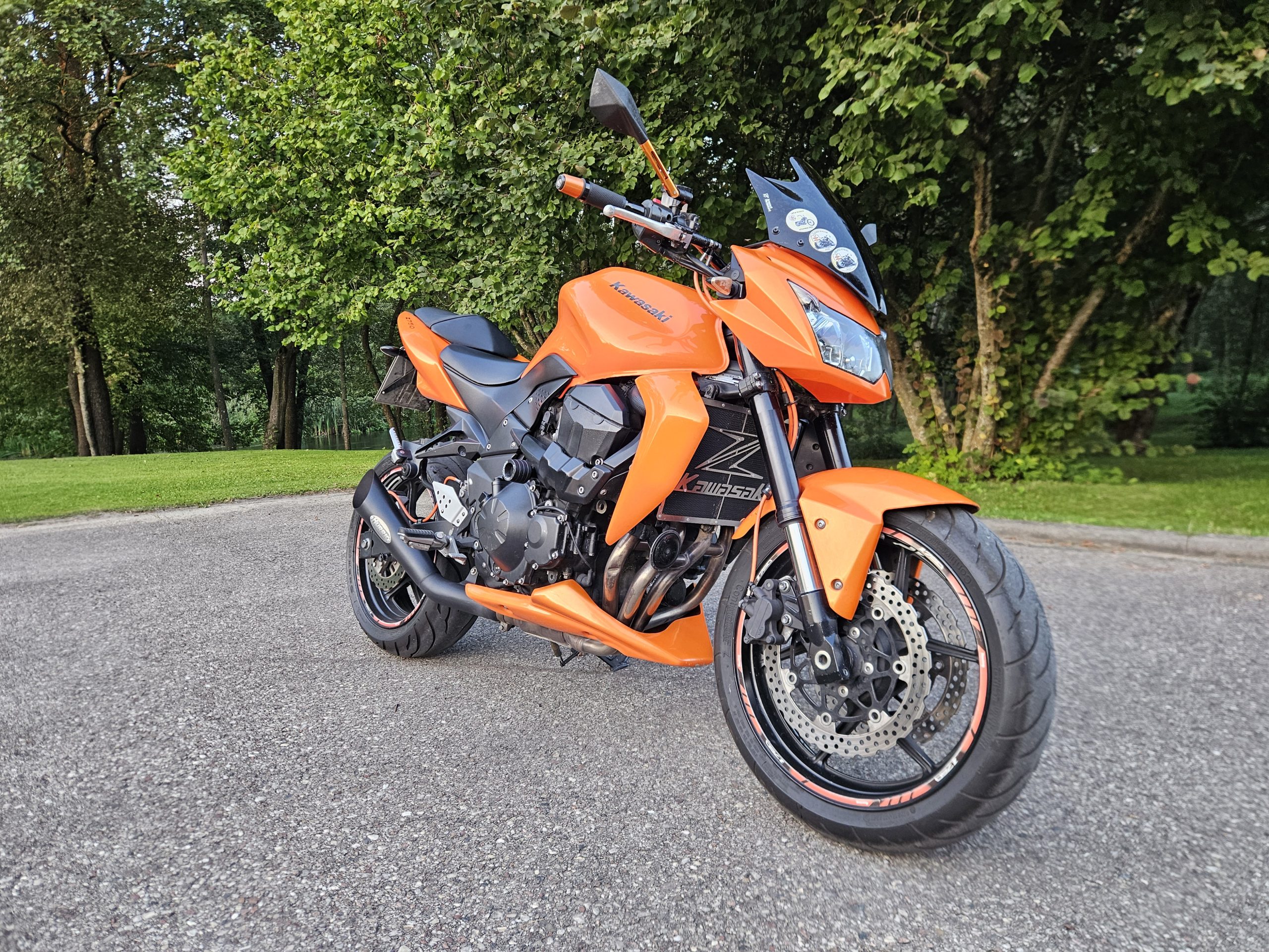 Kawasaki Z750 - Motociklų nuoma Vilniuje – A ir A2 kategorijos