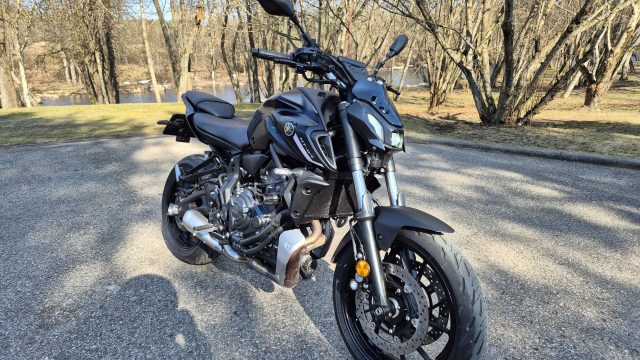 Yamaha MT-07 nuoma